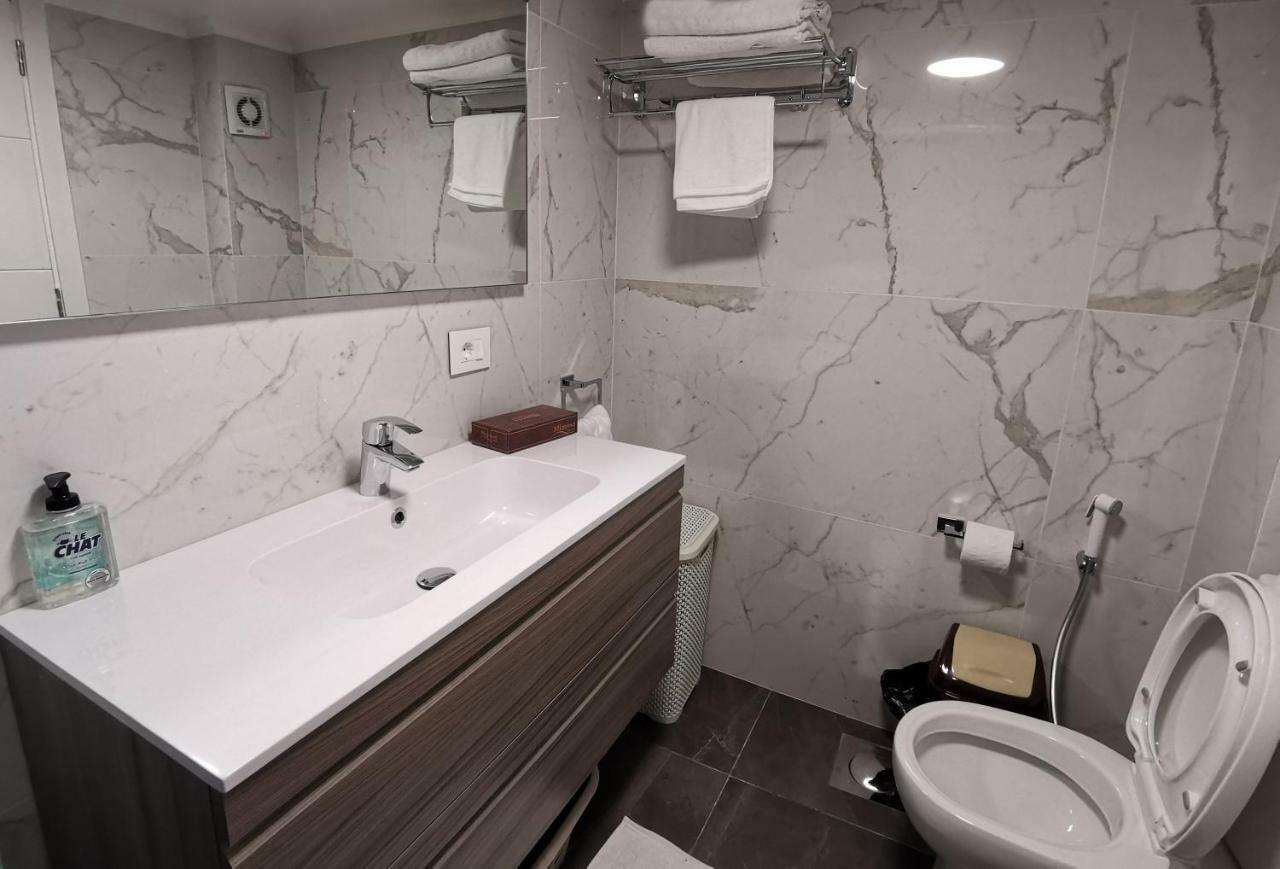 West House Apartments-Mar Mikhael Beirute Exterior foto